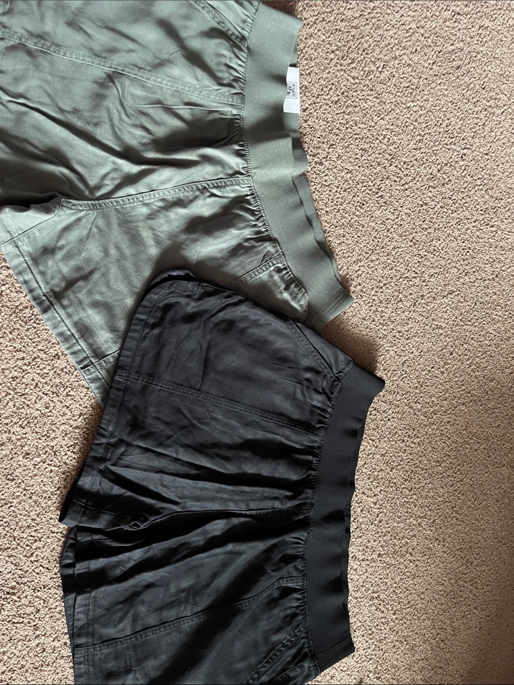 Set of 2. Both new one missing tag - Olive Green & Black XL
